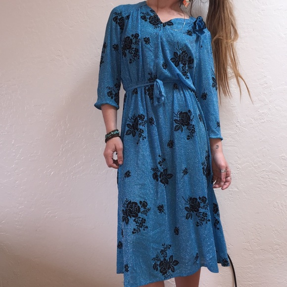 🚫sold🚫VINTAGE 80’s ROSE DRESS🌹 - Picture 2 of 7